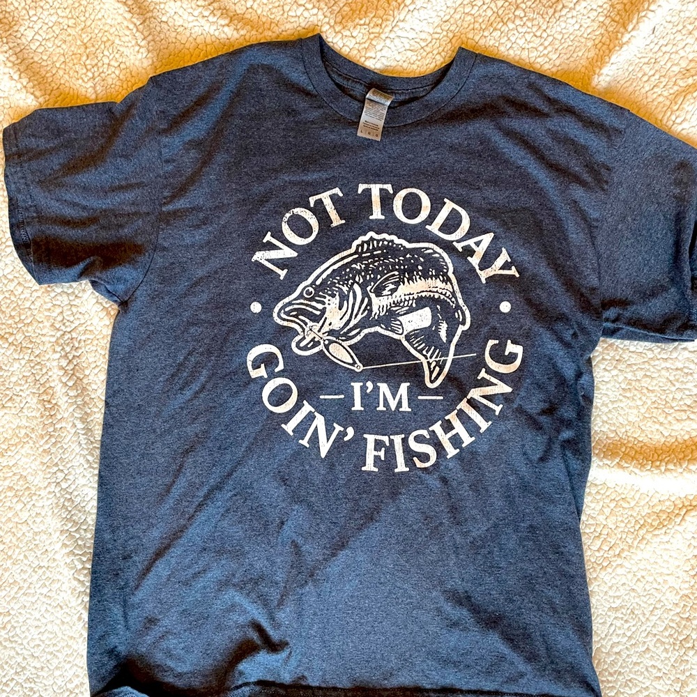 Mens gone fishin’ shirt, size large